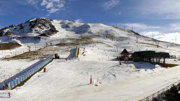 Baqueira Beret reduce las pistas esquiables para el puente de diciembre a un máximo de 15 km